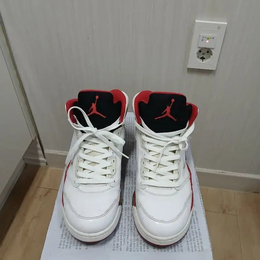 [BUNJANG] Nike Air Jordan 5 Fire Red Basketball Shoes / 나이키 에어 조던 5 파이어 레드 서태웅 280mm