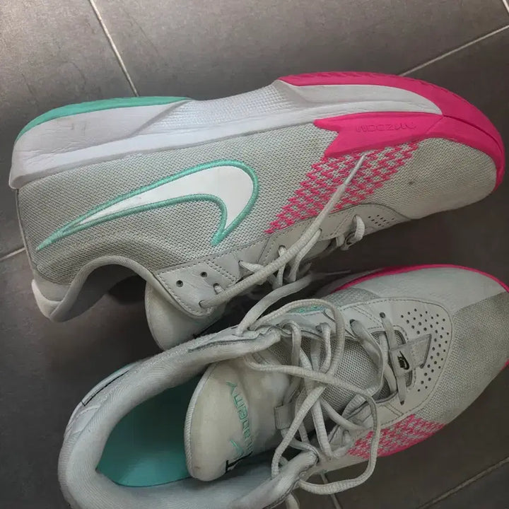 [BUNJANG] GT Cut Academy 300 Basketball Shoes / gt컷 아카데미 300