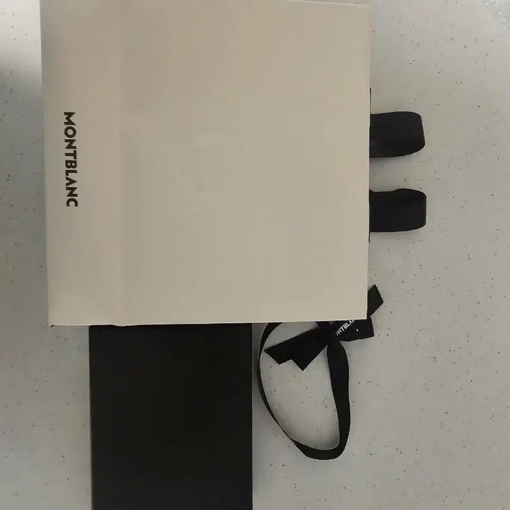 [BUNJANG] Montblanc Sartorial 6cc Wallet / 몽블랑 사토리얼 6cc 반지갑 Mb130315 새상품 팔아요