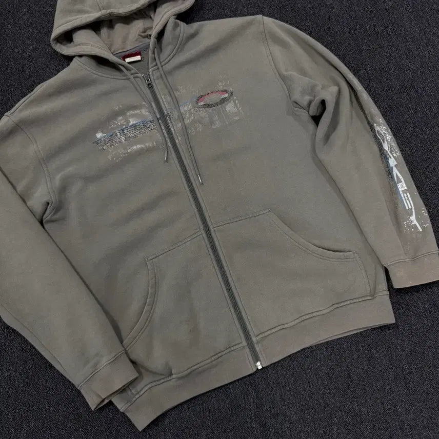 [BUNJANG] Oakley Archive Hooded Zip-Up / 오클리 아카이브 후드집업