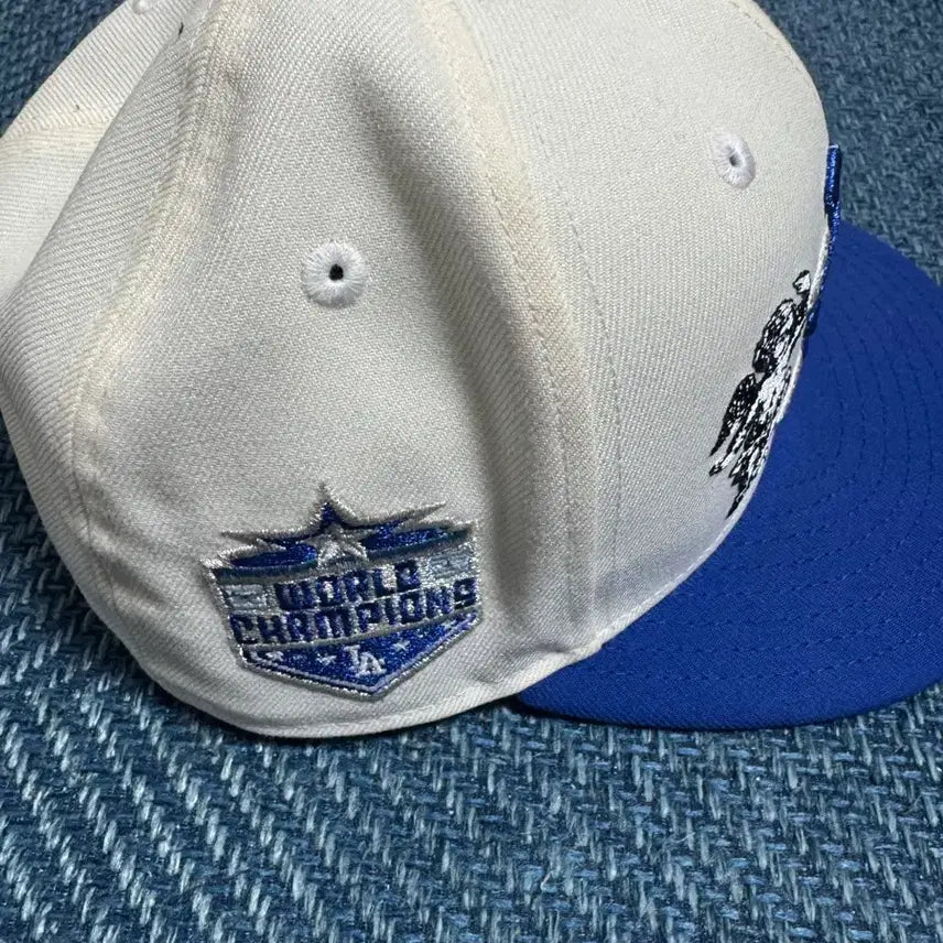 [SOLD OUT] New Era 2020 LA기념 59FIFTY