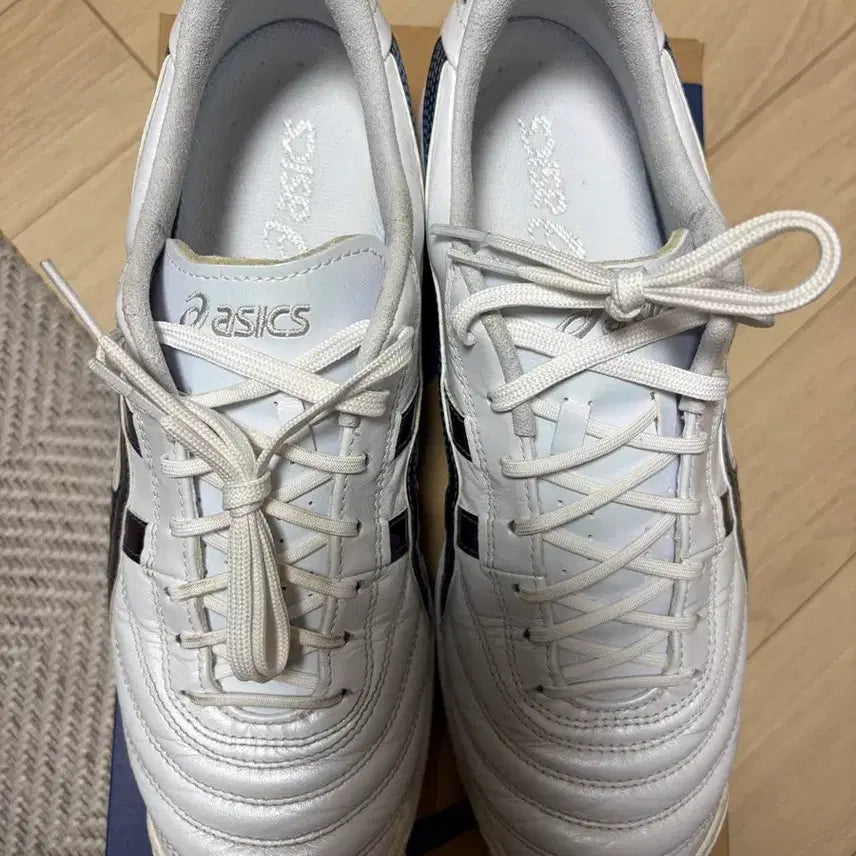 [SOLD OUT] 아식스 C3 FF TF 풋살화 260mm