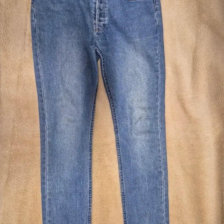 [SOLD OUT] 아페쎄(A.P.C.)의 쁘띠 스탠다드 진 29 판매합니다 단시간 착용하