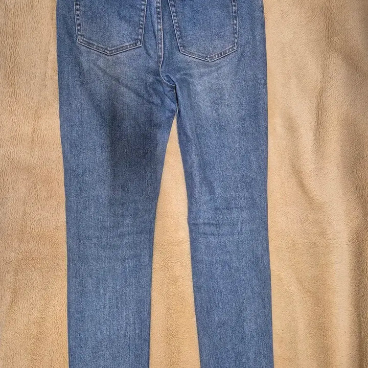 [SOLD OUT] 아페쎄(A.P.C.)의 쁘띠 스탠다드 진 29 판매합니다 단시간 착용하