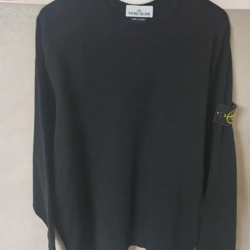 [SOLD OUT] 스톤아일랜드 블랙  크루넥 니트 맨투맨 100~105