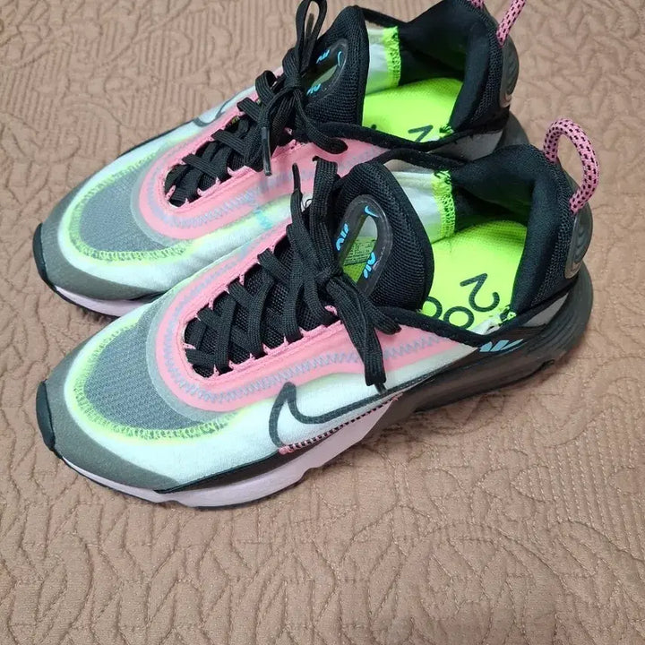 [BUNJANG] Nike Air Max 2090 Women&
