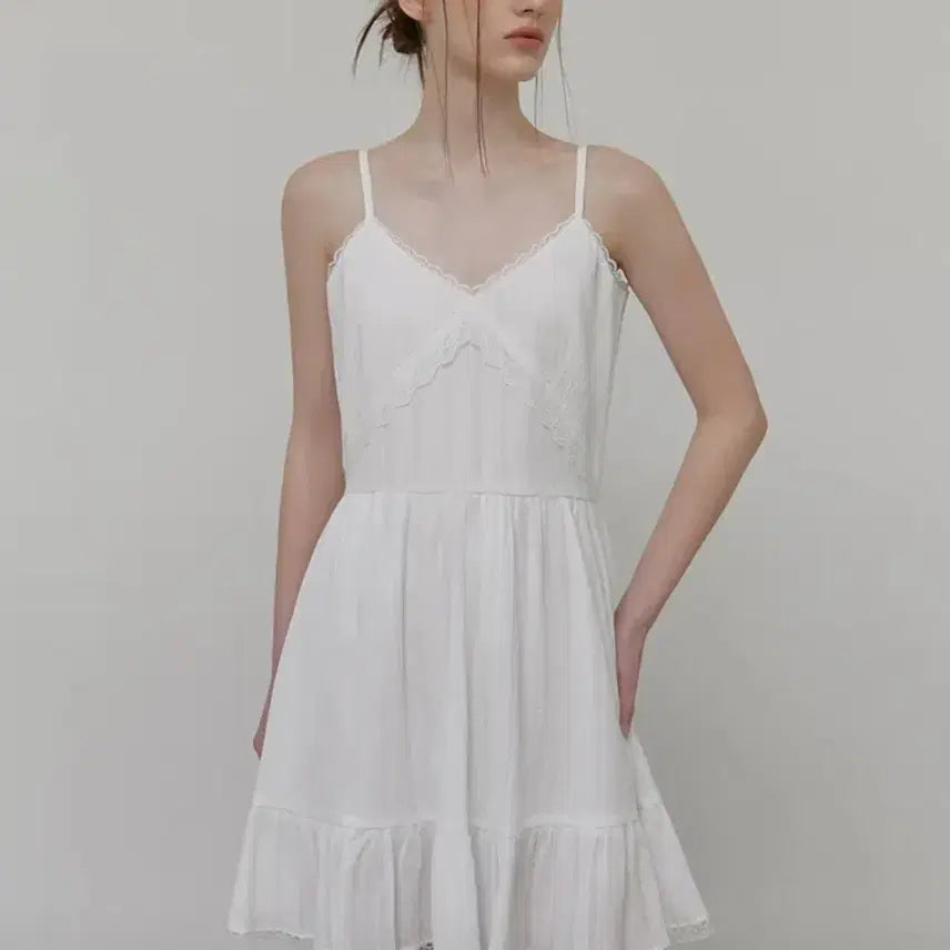 [BUNJANG] Ethmont S White Slip Lace Dress / 택안뗀 새상품) 에트몽 원피스s 화이트원피스 slip lace 나시원피스