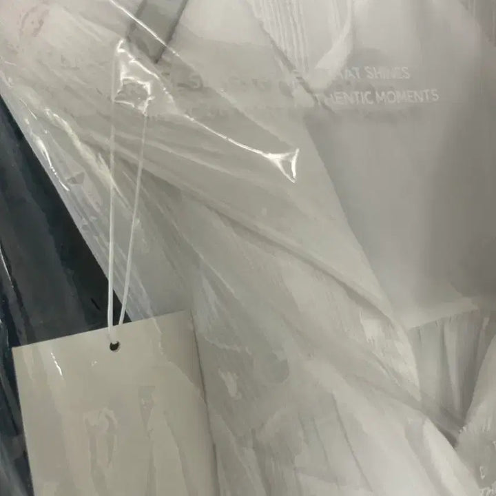 [BUNJANG] Ethmont S White Slip Lace Dress / 택안뗀 새상품) 에트몽 원피스s 화이트원피스 slip lace 나시원피스