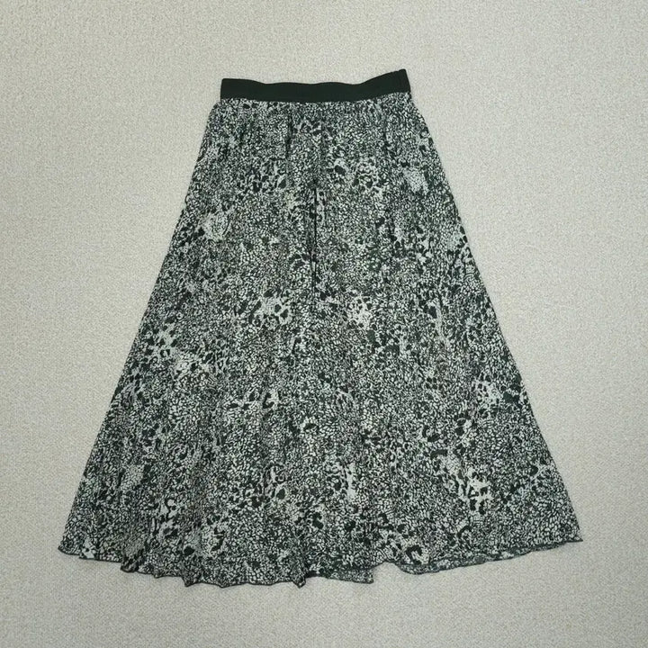 [SOLD OUT] (34)H&amp;M 여성 패턴 롱 스커트 플리츠 밴딩 카키 W3093