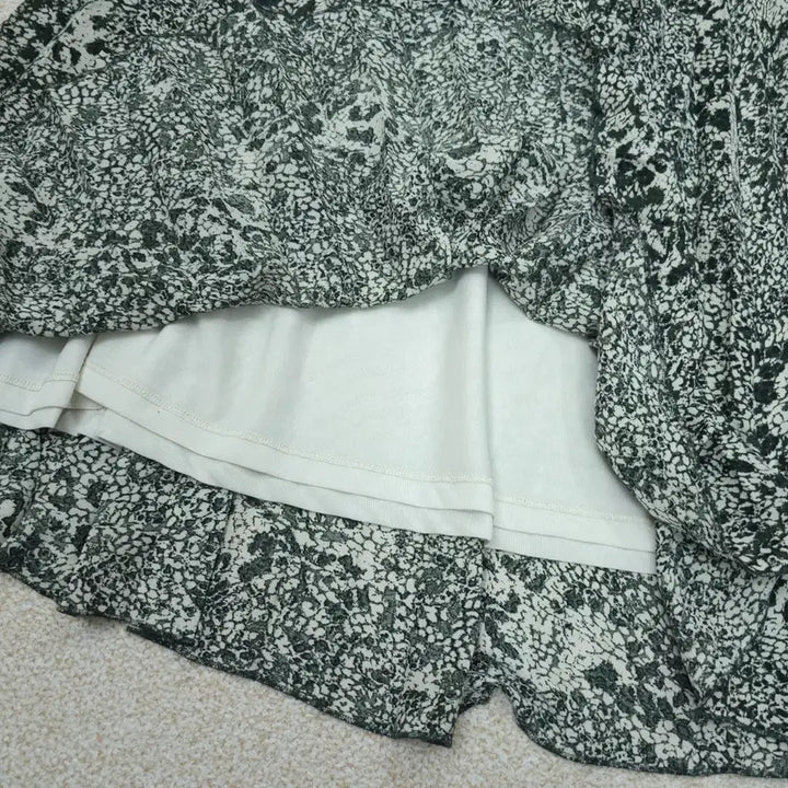 [SOLD OUT] (34)H&amp;M 여성 패턴 롱 스커트 플리츠 밴딩 카키 W3093