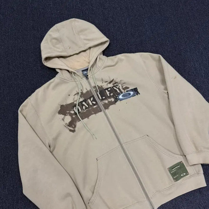 [BUNJANG] Oakley Archive Beige Hoodie Jacket / 오클리 아카이브 베이지 후드집업
