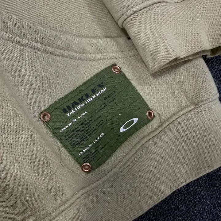 [BUNJANG] Oakley Archive Beige Hoodie Jacket / 오클리 아카이브 베이지 후드집업