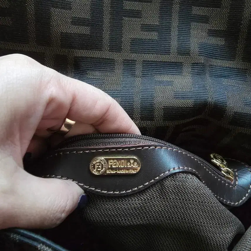[BUNJANG] Fendi Zucchino Shoulder Bag / 펜디주카백   무료배송
