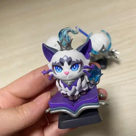 [BUNJANG] EDG Yumi Figure / 유미 EDG 피규어