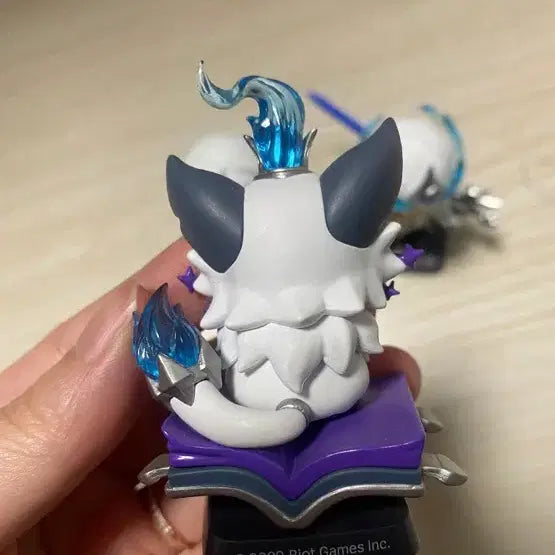 [BUNJANG] EDG Yumi Figure / 유미 EDG 피규어