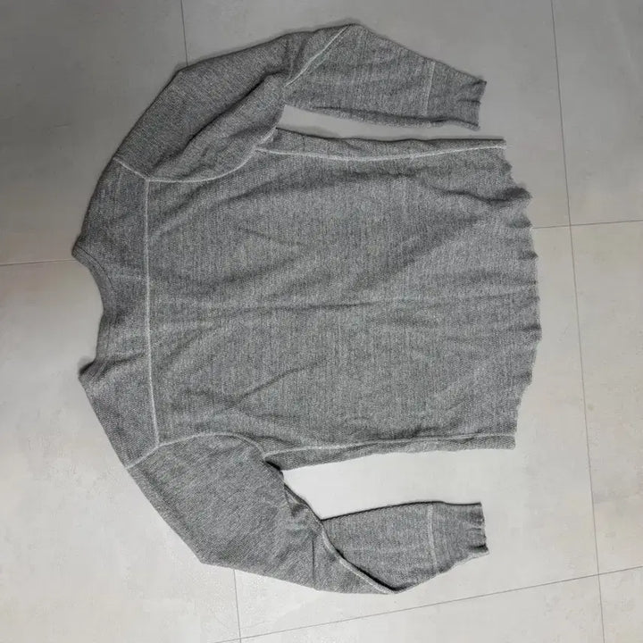 [SOLD OUT] 피그벨 헨리넥 긴팔 티셔츠 그레이 3사이즈