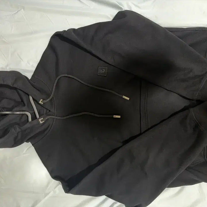 [SOLD OUT] 우영미 후드티