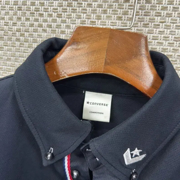 [BUNJANG] Converse Embroidered Short-Sleeve Polo Shirt Size 95 / 컨버스 자수 기능성 반팔카라티 95 A09611