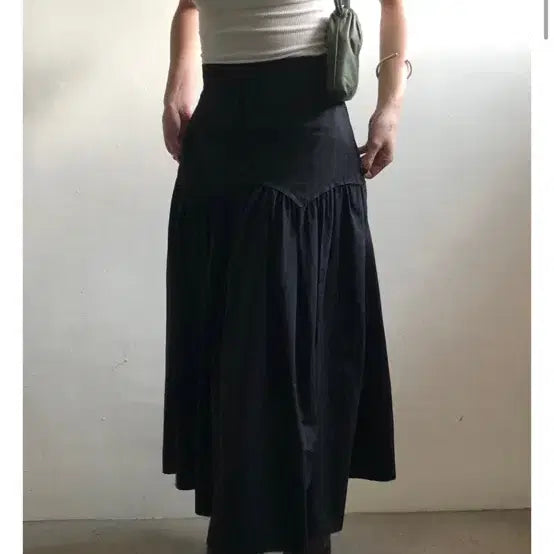 [BUNJANG] Solid A-Line Flare Long Skirt / (새상품) 블랙롱스커트