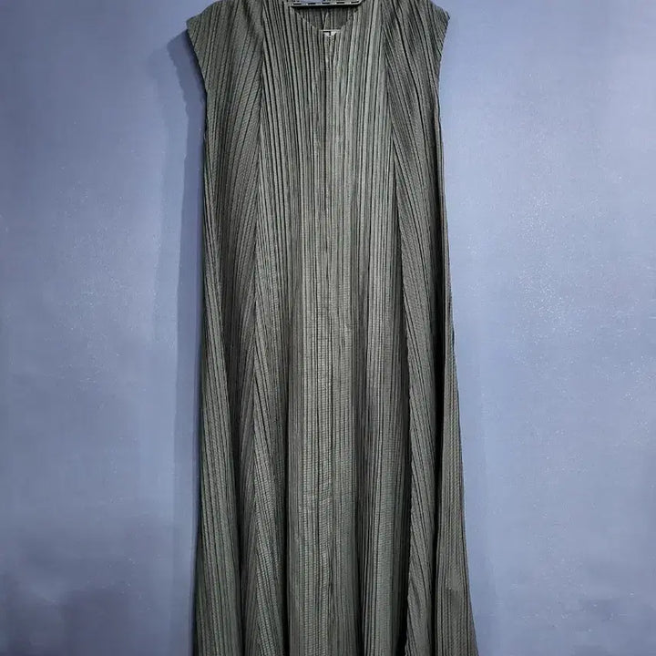 [SOLD OUT] 플리츠미 절개 플리츠 롱원피스
