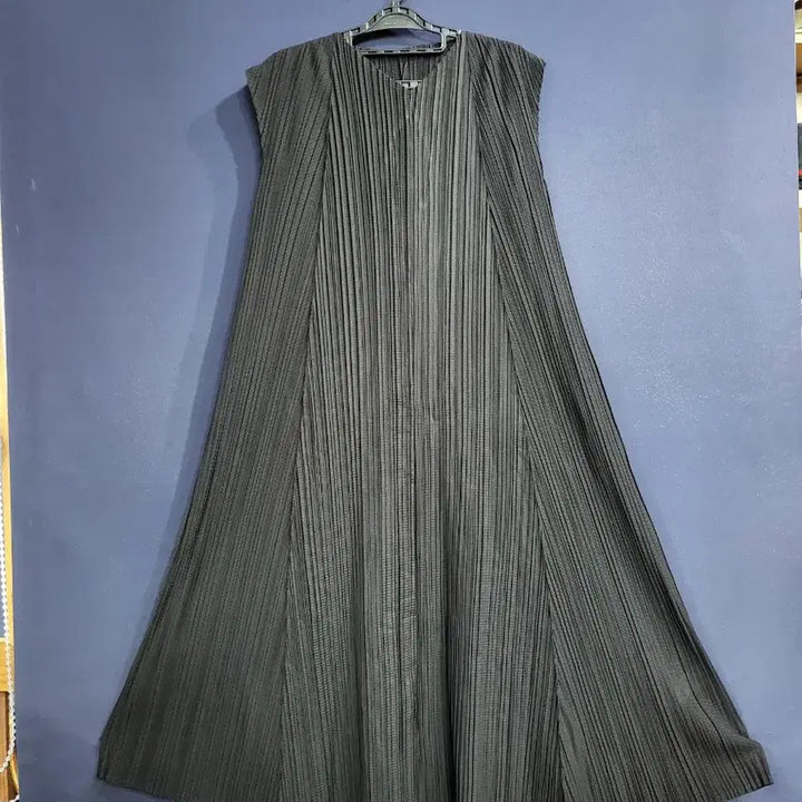 [SOLD OUT] 플리츠미 절개 플리츠 롱원피스