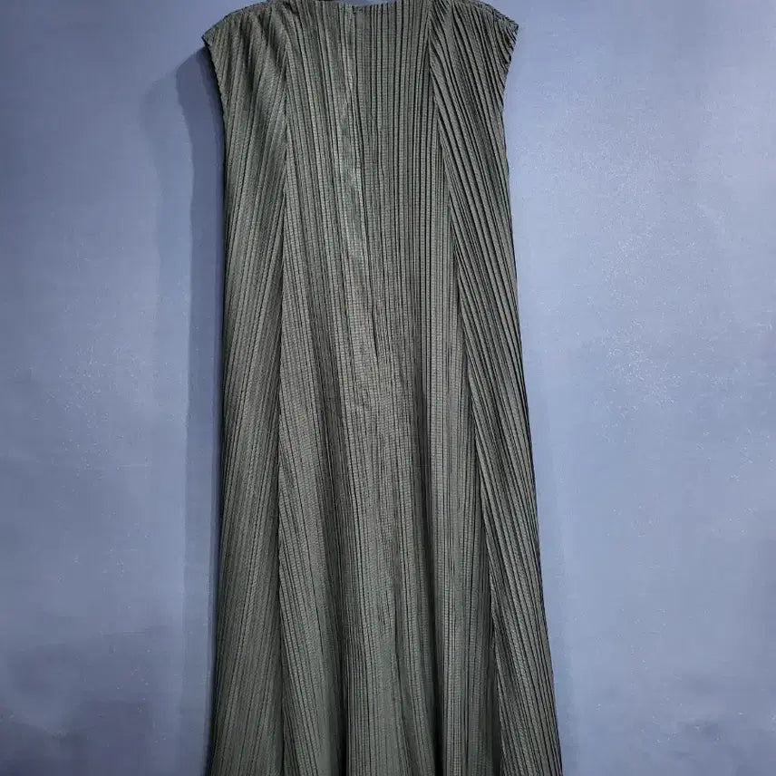 [SOLD OUT] 플리츠미 절개 플리츠 롱원피스