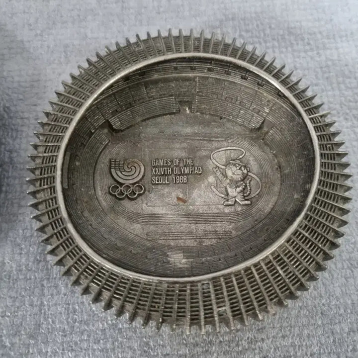 [BUNJANG] 1988 Seoul Olympics Memorabilia Set / 88년도 올림픽자료 근대자료