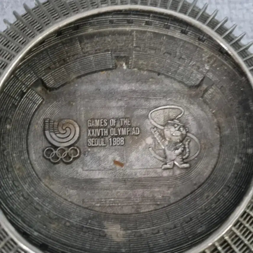 [BUNJANG] 1988 Seoul Olympics Memorabilia Set / 88년도 올림픽자료 근대자료