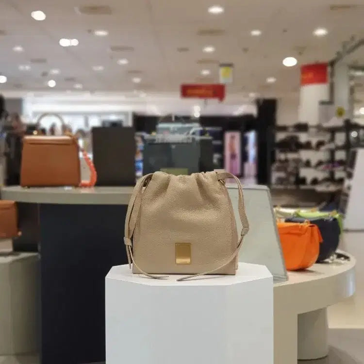 [BUNJANG] Couronne Leather Crossbody Bucket Bag - Beige / (미사용) 쿠론 가죽 크로스백 버킷백 가방 / 베이지 색상