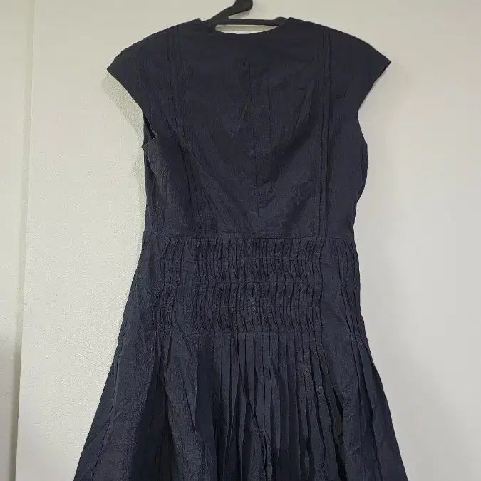 [BUNJANG] DEW E L Navy Pleated Zip-Up Dress / 듀엘 / 네이비 플리츠 집업 원피스 55