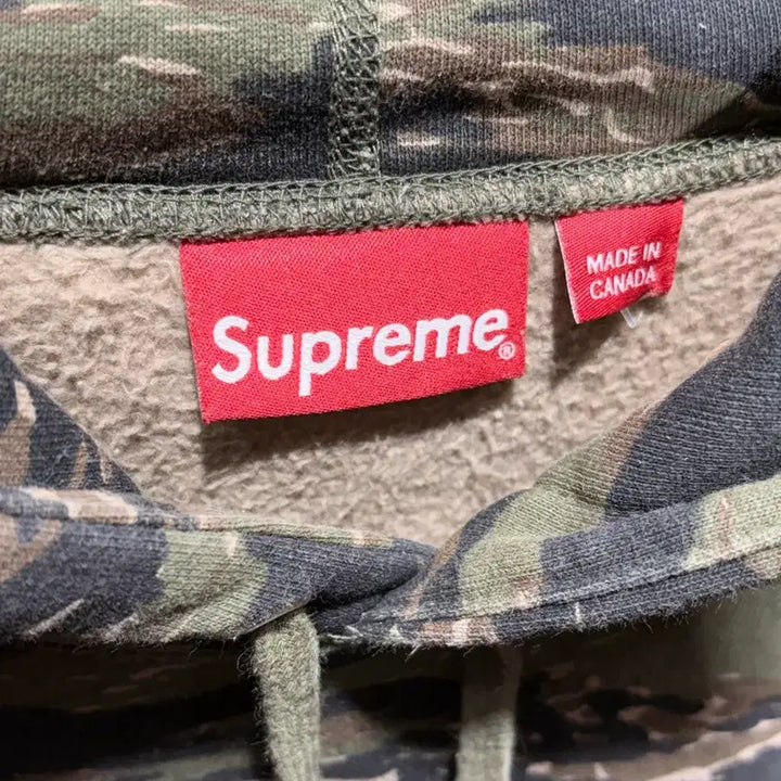 [BUNJANG] XL SUPREME 슈프림 타이거 카모 미니 박스로고 후드티 / XL SUPREME 슈프림 타이거 카모 미니 박스로고 후드티