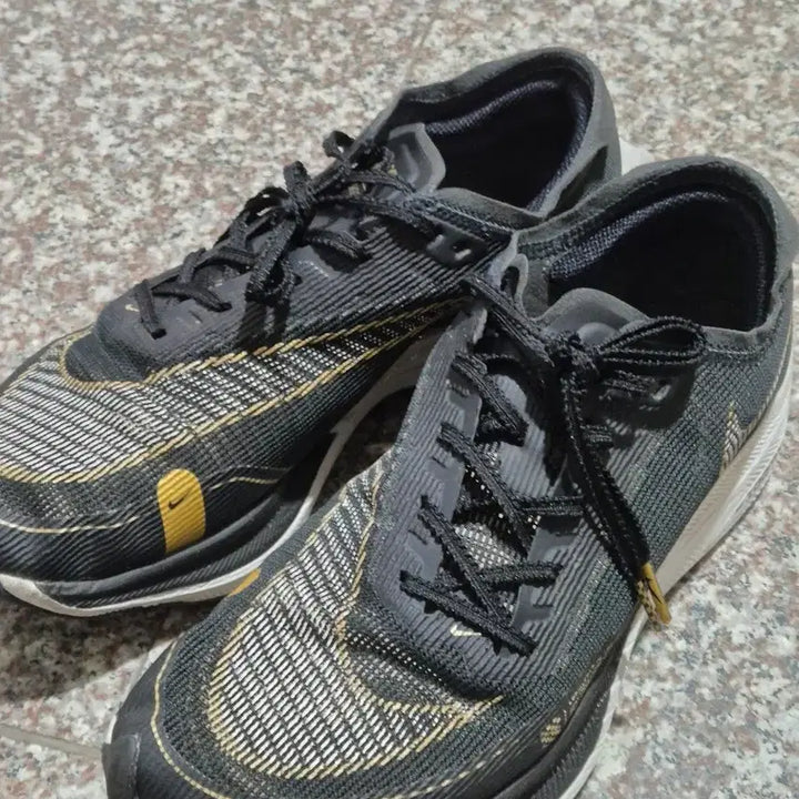 [BUNJANG] Nike ZoomX Vaporfly 2 Running Shoes / 나이키 줌X 베이퍼플라이2 280 급처