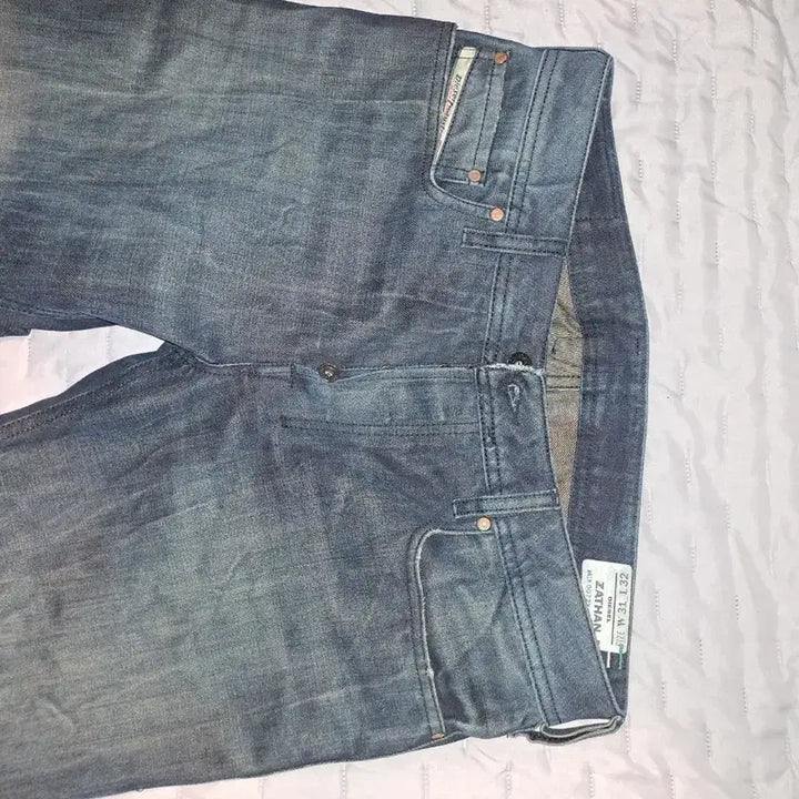 [BUNJANG] Diesel Zathan Bootcut Denim Pants / 디젤 붓것 자탄