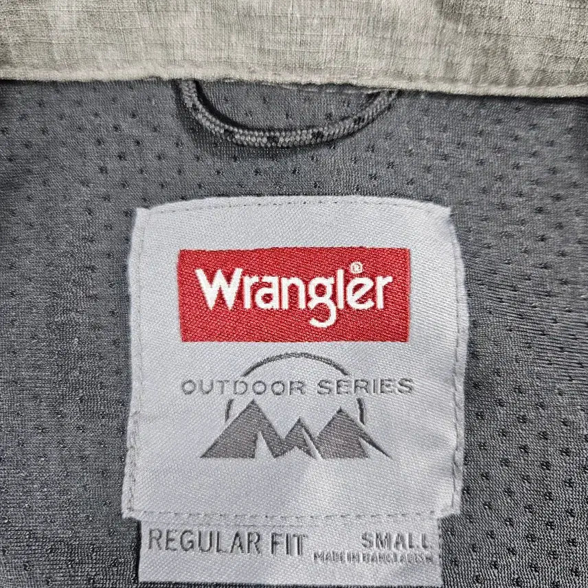 [BUNJANG] [Wrangler] 랭글러 아웃도어 포켓 긴팔셔츠 S / [Wrangler] 랭글러 아웃도어 포켓 긴팔셔츠 S
