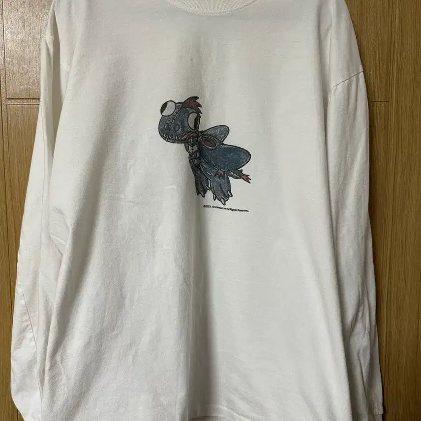 [BUNJANG] HAECHING ROOM VTG Blue Dragon Long Sleeve Tee White / 해칭룸 VTG Blue Dragon Tee White