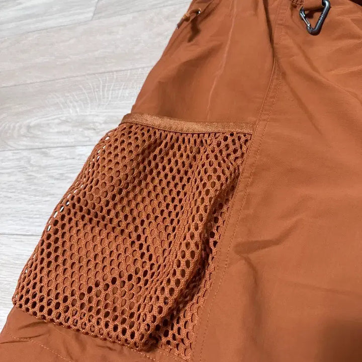 [BUNJANG] Nike ACG Snowgrass Cargo Shorts Dark Russet / [US:L] 나이키 ACG 스노우그래스 카고 쇼츠 다크 러셋