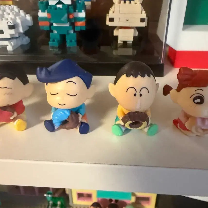 [BUNJANG] Bandai Crayon Shin-chan 6-Piece Figure Set / 짱구 피규어 6종 세트
