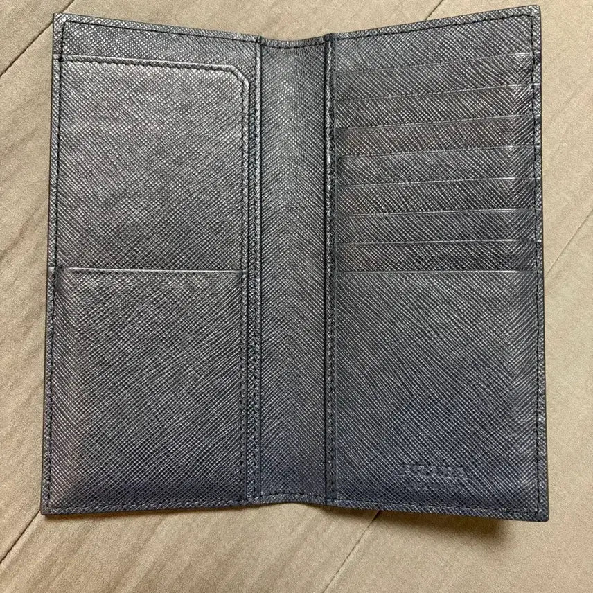 [BUNJANG] Prada Saffiano Long Wallet Navy / 프라다 사피아노 장지갑 네이비