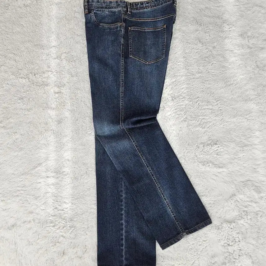 [SOLD OUT] 브리오니 워싱 데님팬츠