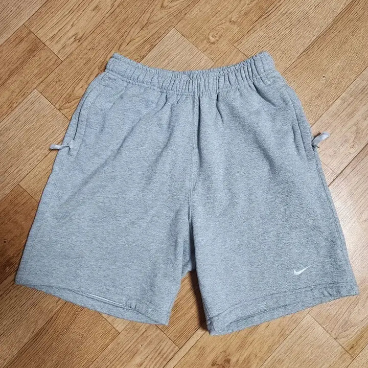 [SOLD OUT] 나이키 솔로 스우시 DX0818, S(75)
