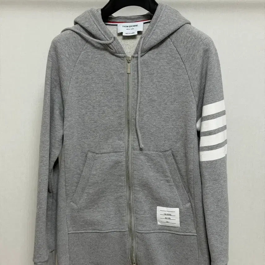 [SOLD OUT] [1 Size] 톰브라운 사선 후드집업