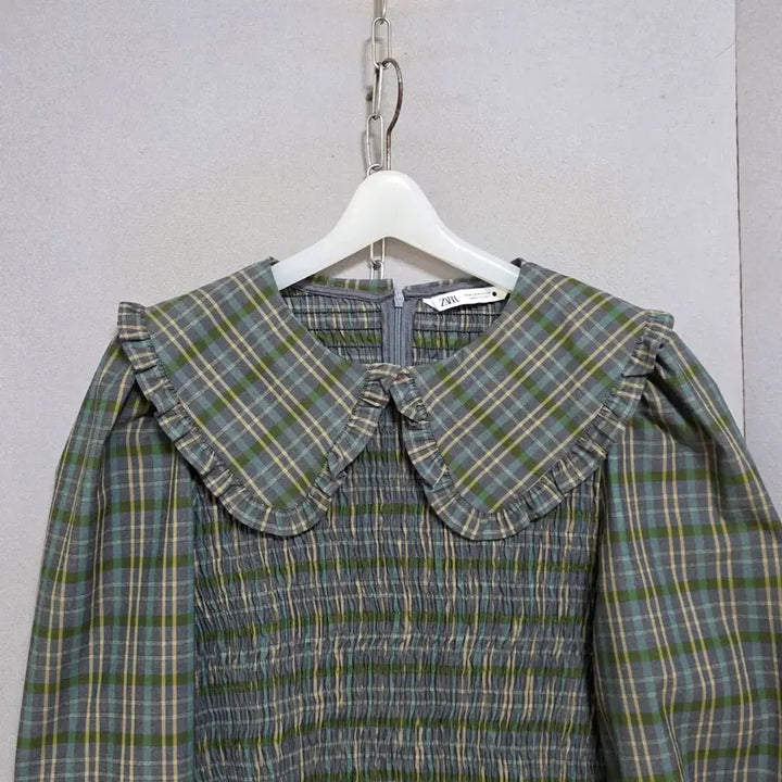 [BUNJANG] ZARA Smocking Band Blouse - M / 자라 스모깅밴드처리 블라우스 M  n4061