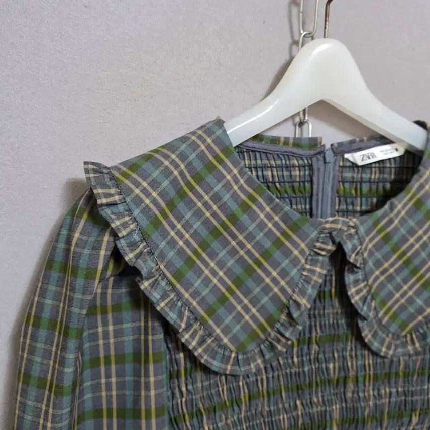 [BUNJANG] ZARA Smocking Band Blouse - M / 자라 스모깅밴드처리 블라우스 M  n4061