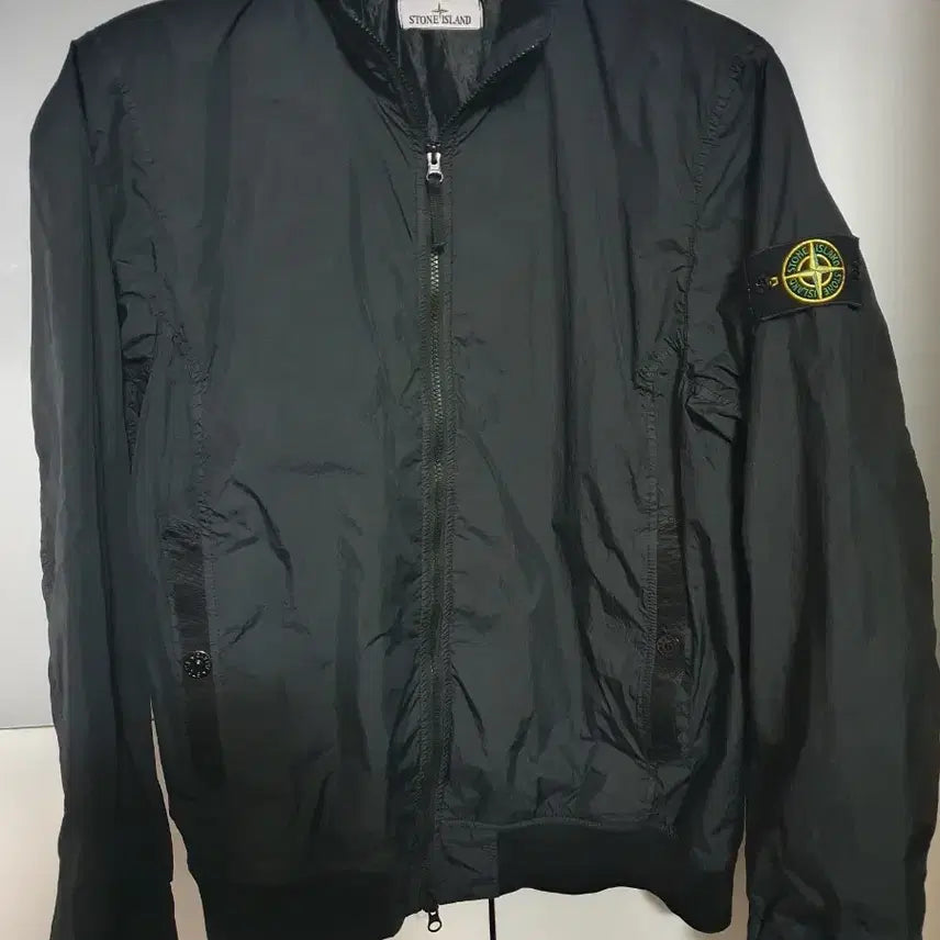[SOLD OUT] 스톤아일랜드25ss크링클랩스 자켓