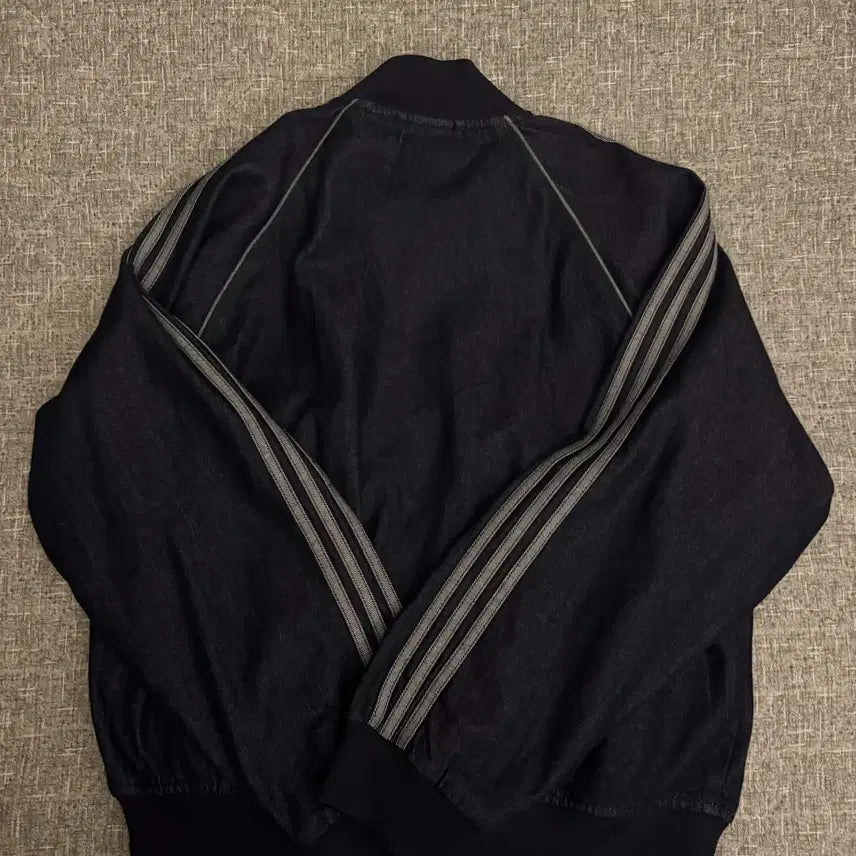 [BUNJANG] Adidas Adicolor Relaxed Fit Denim Jersey SST / 아디컬러 루즈핏 데님 져지 SST