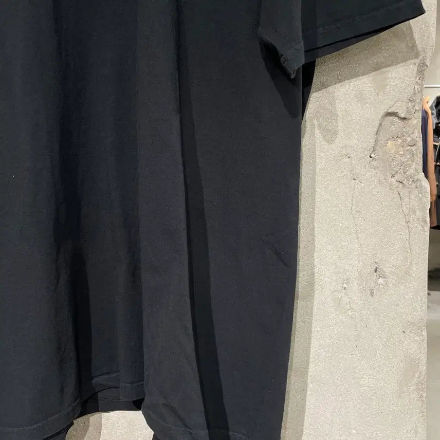 [SOLD OUT] 스투시 블랙 아치 로고 피그먼트 다이드 하프티