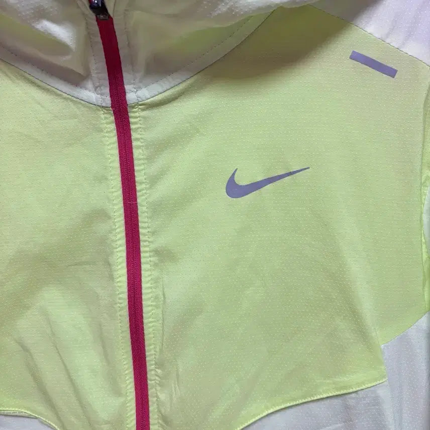 [BUNJANG] Nike Fluorescent Windbreaker Jacket / 나이키 형광 바람막이/ L