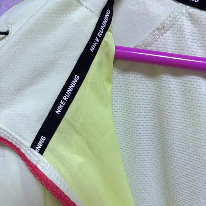 [BUNJANG] Nike Fluorescent Windbreaker Jacket / 나이키 형광 바람막이/ L
