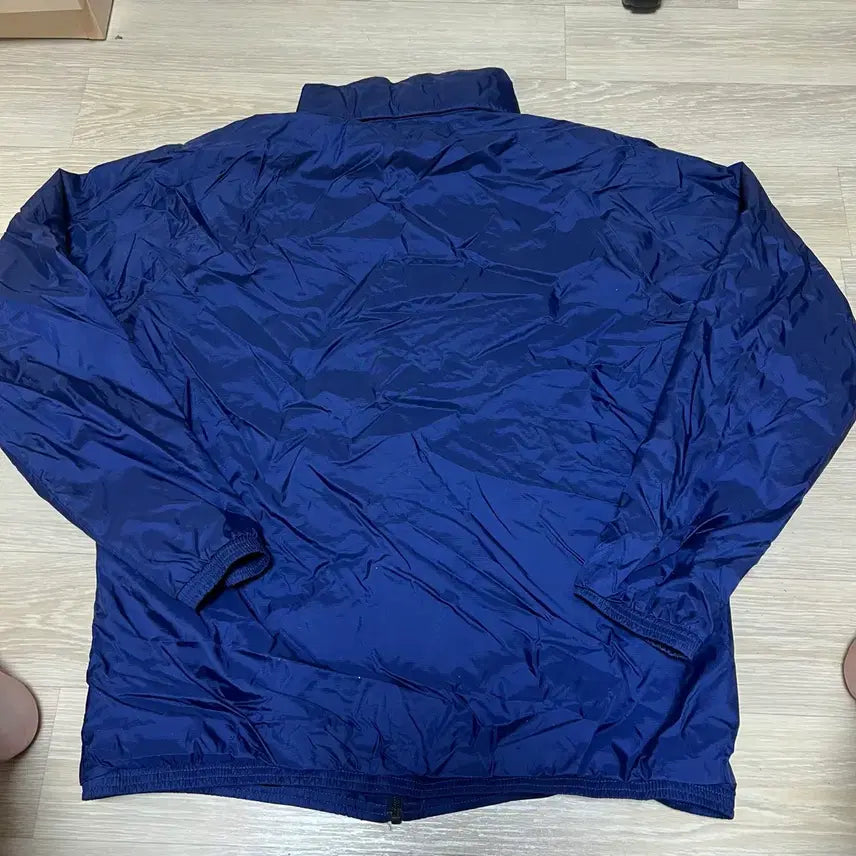 [SOLD OUT] 푸마 바람막이 L