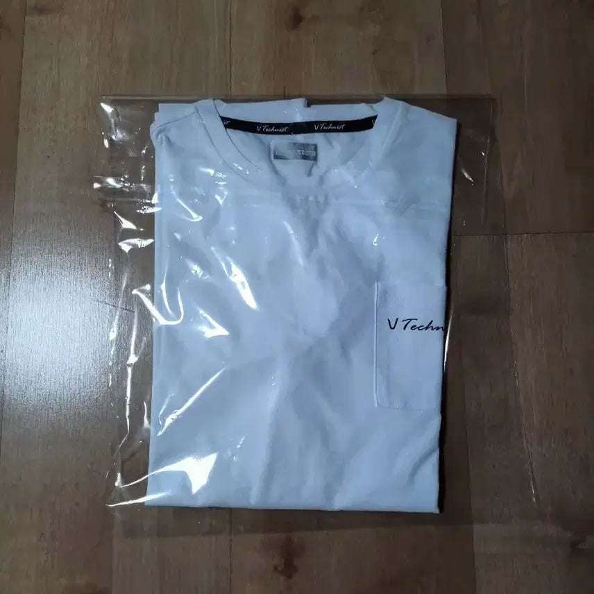 [SOLD OUT] 새상품) 남자 긴팔 포켓 라운드 티